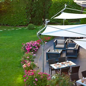 Warwick Reine Astrid - 4* Lyon